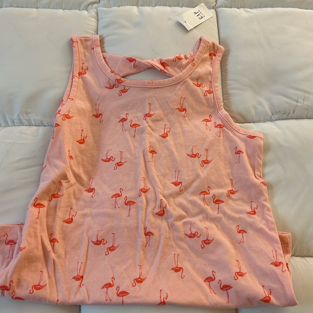 NWT gap tank top pink with flamingos